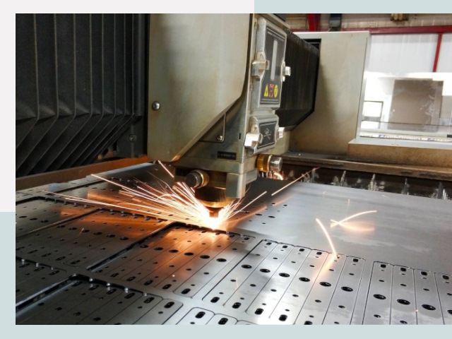 Лазерная резка металла в Ефремове от 615 руб.