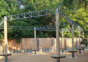 Терраса из металлоконструкций под ключ, проектирование, изготовление и монтаж от СтальСтрой-Фрм